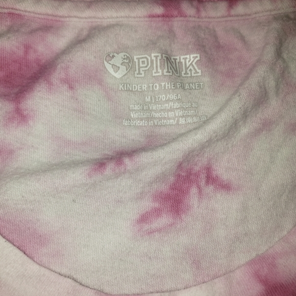 Pink victorias secret tiedyetshirt, size medium, crew neck - Picture 2 of 2